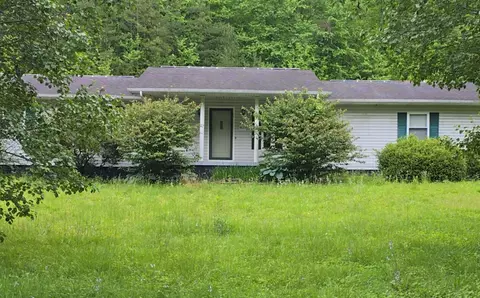9529 Highway 92, Pineville, KY 40977