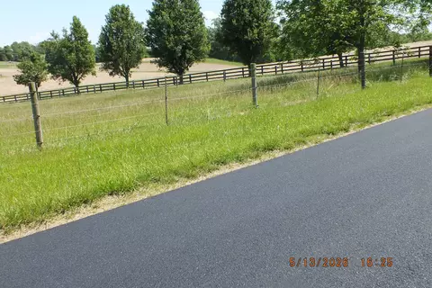 5 Fords Mill Rd, Versailles, KY 40383