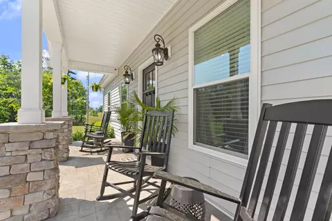 Exterior - 351 Crocus Rd, Glens Fork, KY 42741 photo 3 of 11