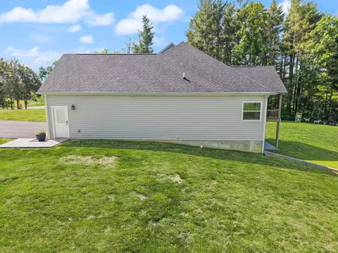 Exterior - 351 Crocus Rd, Glens Fork, KY 42741 photo 11 of 11