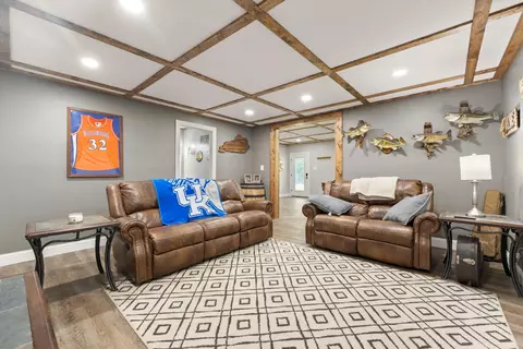 Living - 351 Crocus Rd, Glens Fork, KY 42741 photo 2 of 2
