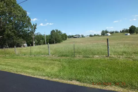 9 Fords Mill Rd, Versailles, KY 40383