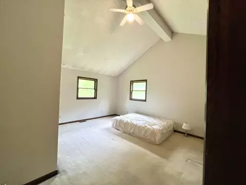 Bedroom - 241 Brown Ct, Bledsoe, KY 40810 photo 6 of 7