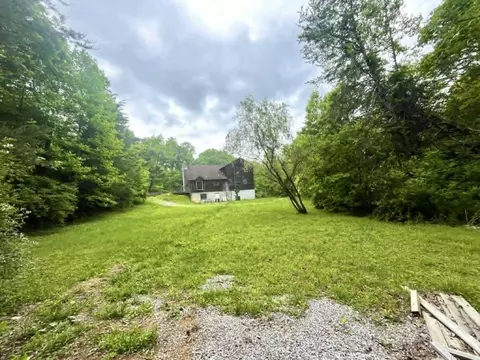 Exterior - 241 Brown Ct, Bledsoe, KY 40810 photo 13 of 15