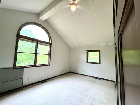 Bedroom - 241 Brown Ct, Bledsoe, KY 40810 photo 7 of 7