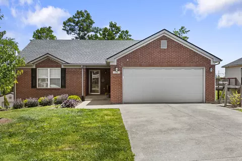 134 Hunter Ridge Dr, Lawrenceburg, KY 40342
