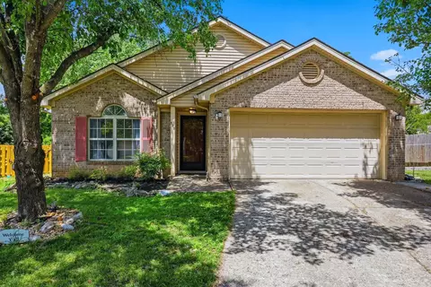 505 Rhodora Rdg, Lexington, KY 40517