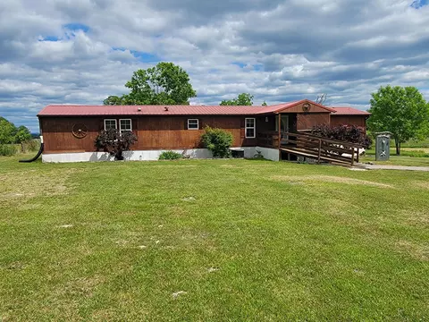 161 Gum Bottom Rd, Waco, KY 40385