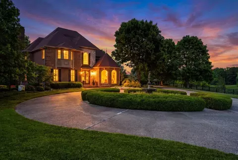 602 Cecil Wyatt Rd, Corbin, KY 40701