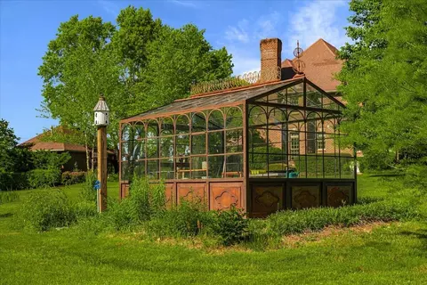 Exterior - 602 Cecil Wyatt Rd, Corbin, KY 40701 photo 21 of 35