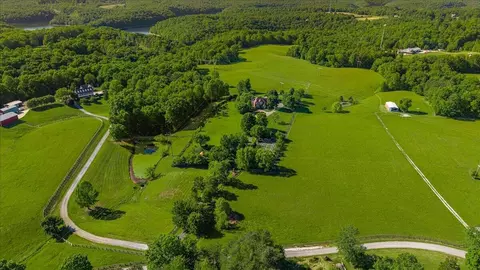 View/Area - 602 Cecil Wyatt Rd, Corbin, KY 40701 photo 5 of 6