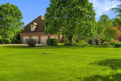 Exterior - 602 Cecil Wyatt Rd, Corbin, KY 40701 photo 18 of 35