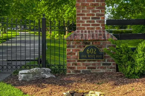 Exterior - 602 Cecil Wyatt Rd, Corbin, KY 40701 photo 35 of 35