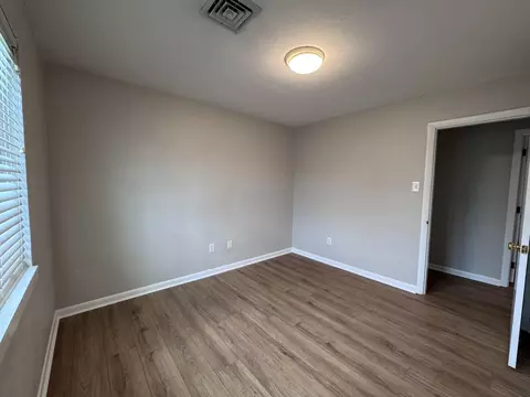 Bedroom - 504 S Kentucky Ave, Corbin, KY 40701 photo 4 of 9
