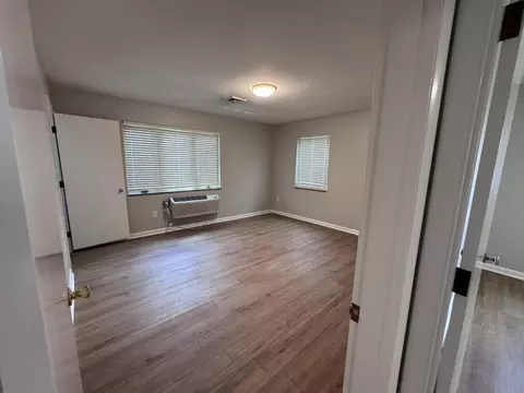 Bedroom - 504 S Kentucky Ave, Corbin, KY 40701 photo 7 of 9