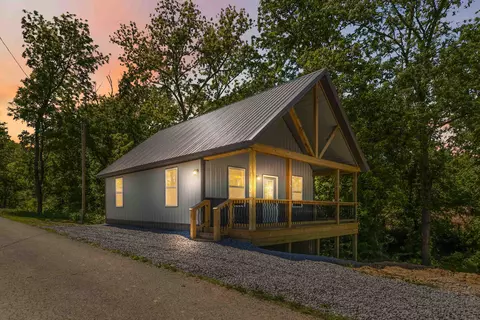 8239 S Highway 379, Jamestown, KY 42629
