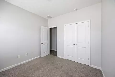 Bedroom - 155 John Davis Dr, Georgetown, KY 40324 photo 4 of 6