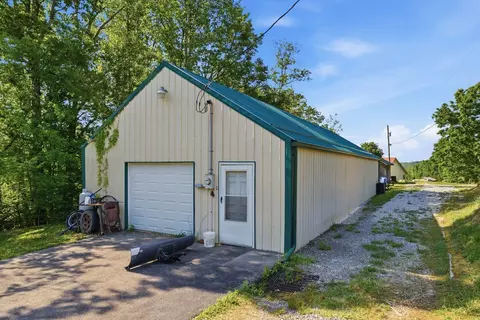 Other - 340 Dean Rd, Mckee, KY 40447 photo 8 of 11