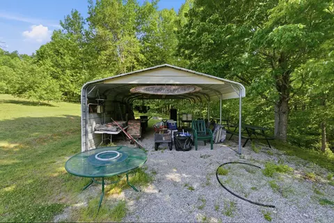 Exterior - 340 Dean Rd, Mckee, KY 40447 photo 5 of 9