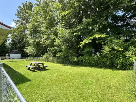 Exterior - 809 Boone Pl, Morehead, KY 40351 photo 1 of 2