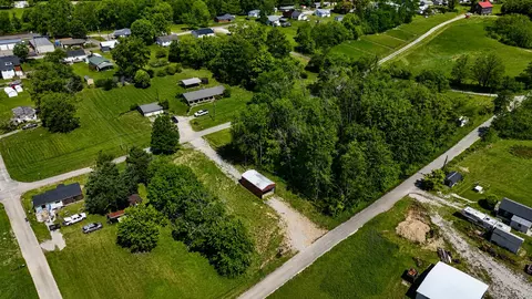 130 Maple St, Eubank, KY 42567 photo 4