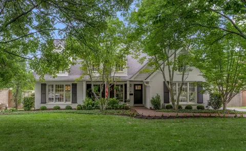 524 Clinton Rd, Lexington, KY 40502
