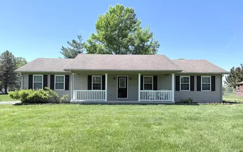 44 Windswept Ln, Russell Springs, KY 42642