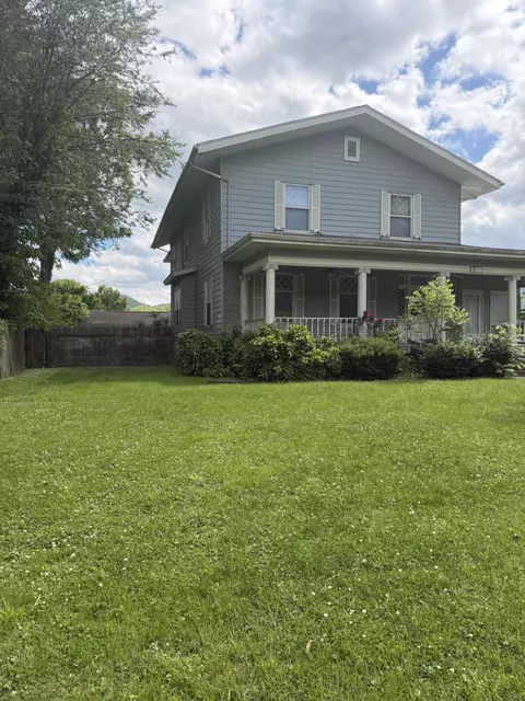 2621 W Cumberland Ave, Middlesboro, KY 40965