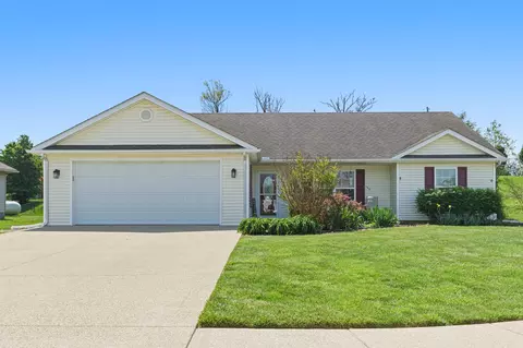 209 Kathie Ct, Vine Grove, KY 40175