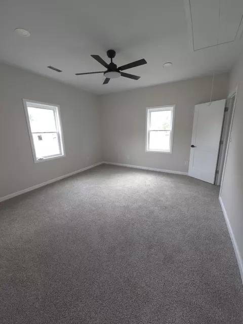 1933 Thatchers Mill Rd, Paris, KY 40361