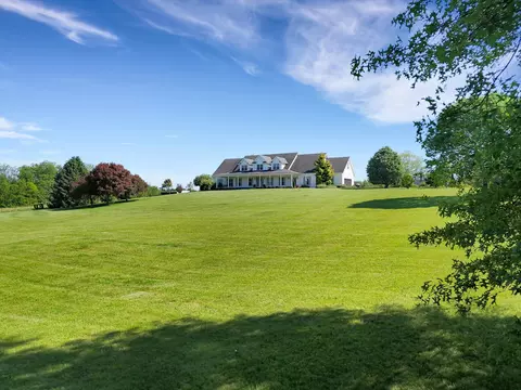 517 Aiken Rd, Shelbyville, KY 40065