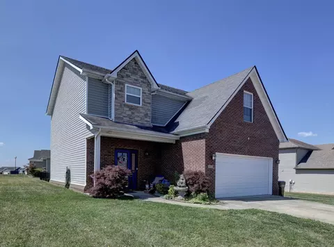 617 Fairfax Ln, Richmond, KY 40475