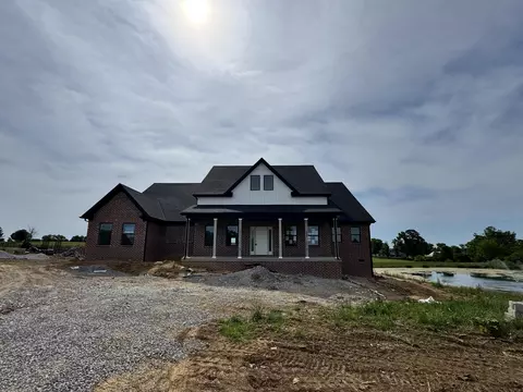 200 Maple Lawn Cir, Nicholasville, KY 40356
