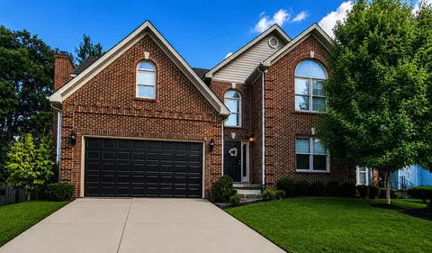 712 Maple Ridge Ln, Lexington, KY 40509