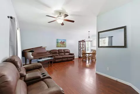 Other - 108 Bartlett Ct, Berea, KY 40403 photo 2 of 6