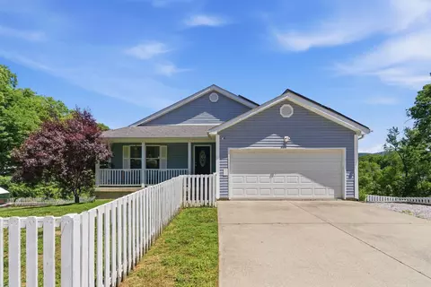 108 Bartlett Ct, Berea, KY 40403