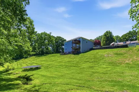 Exterior - 108 Bartlett Ct, Berea, KY 40403 photo 8 of 8