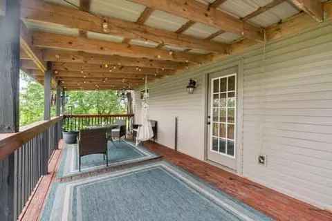 Exterior - 148 Saddlebrook Cir, Berea, KY 40403 photo 8 of 15