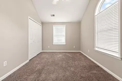 Bedroom - 148 Saddlebrook Cir, Berea, KY 40403 photo 6 of 14
