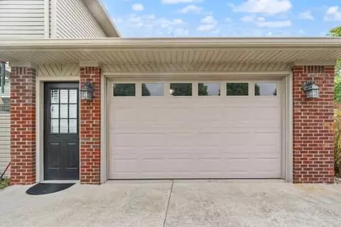 Exterior - 148 Saddlebrook Cir, Berea, KY 40403 photo 12 of 15