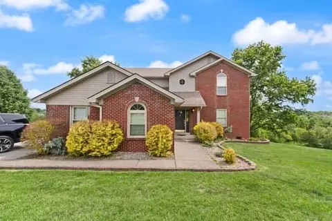 Exterior - 148 Saddlebrook Cir, Berea, KY 40403 photo 3 of 15