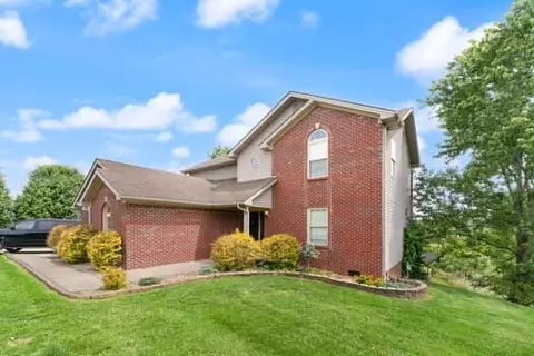 Exterior - 148 Saddlebrook Cir, Berea, KY 40403 photo 5 of 15