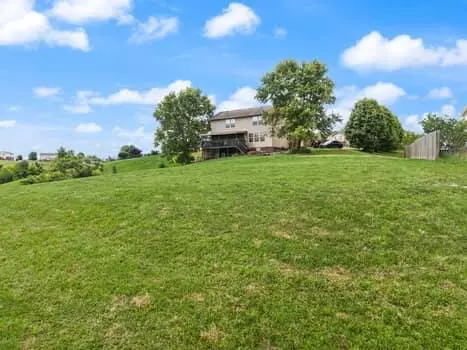 Exterior - 148 Saddlebrook Cir, Berea, KY 40403 photo 15 of 15