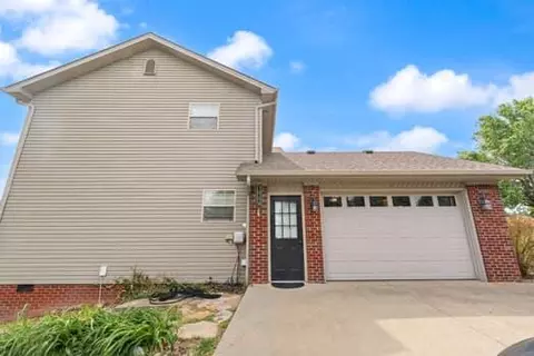 Exterior - 148 Saddlebrook Cir, Berea, KY 40403 photo 11 of 15
