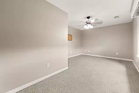 Bedroom - 148 Saddlebrook Cir, Berea, KY 40403 photo 10 of 14