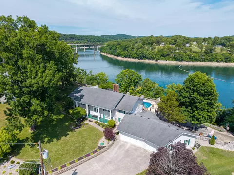 30 Highview Cir, Somerset, KY 42503