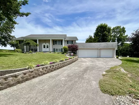 30 Highview Cir, Somerset, KY 42503