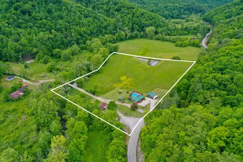 4264 Kentucky 1482, Oneida, KY 40972