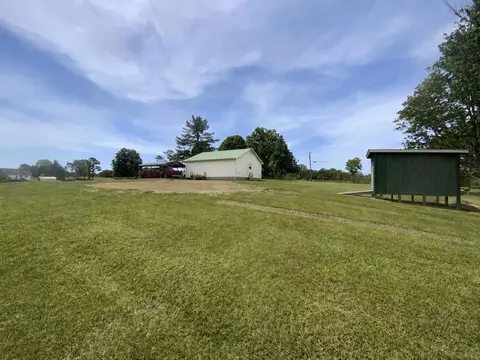 Exterior - 232 Baltimore Ln, Pine Knot, KY 42635 photo 2 of 3