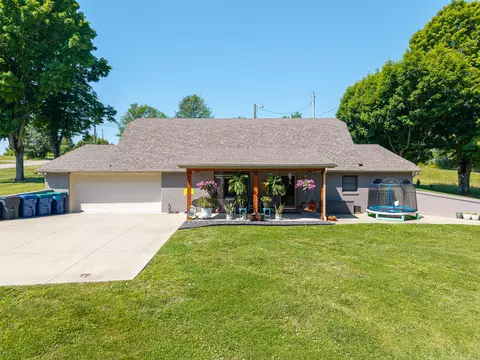 160 W Meadow Dr, Nancy, KY 42544